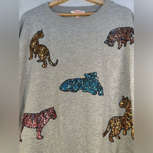 PEACH LOVE CALIFORNIA, MULTI COLOR SEQUINS TIGER DETAIL SWEATSHIRT- O/S Sz.SMALL - Picture 6 of 13
